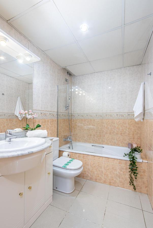 Badia De Roses 1 New Apartment ภายนอก รูปภาพ